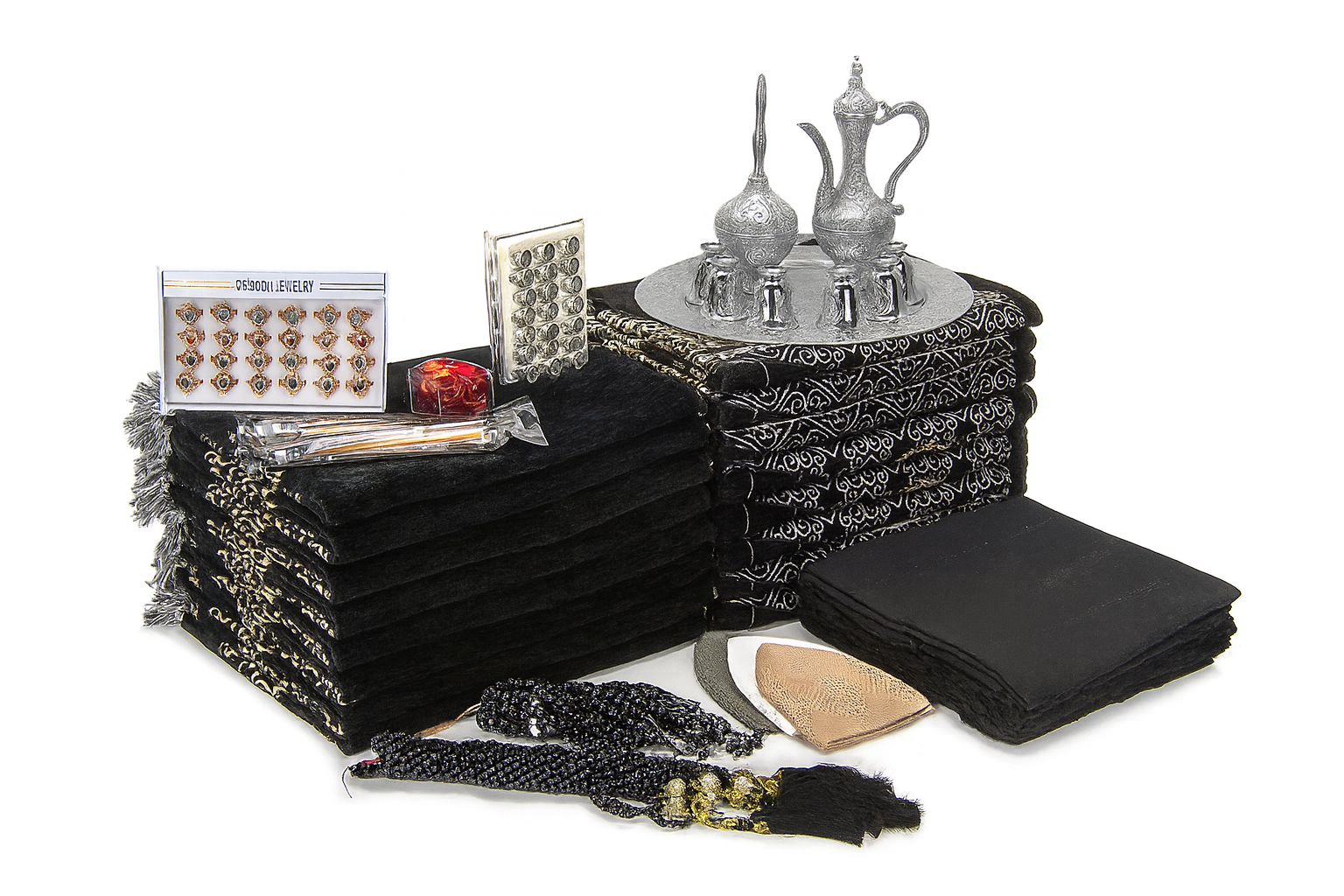 bcb43732-2154-4e1c-b2cc-c247519e3edc 30 Kişilik Hac ve Umre Hediyelik Set No:6 (Kâbe-i Muazzama)– Seccade, Tesbih, Takke, Örtü, Yüzük ve Zemzem Takımı - Görsel 1